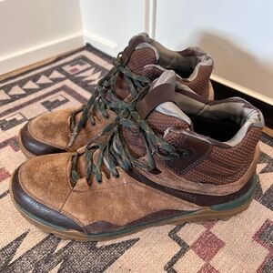 Merrell Mens Boot 9.5